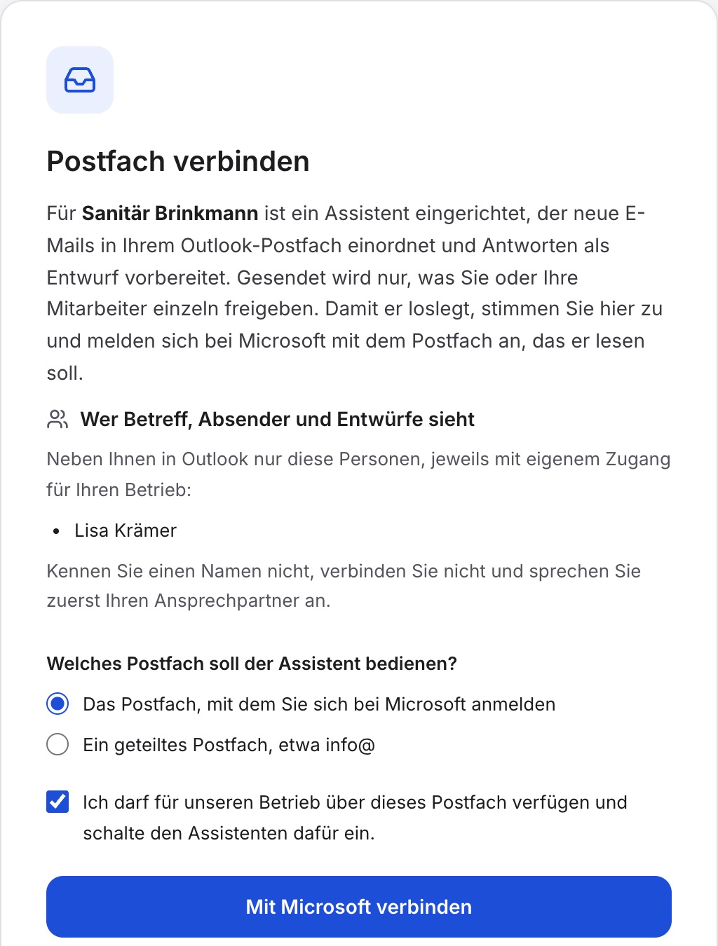 Die Seite „Postfach verbinden“ für Sanitär Brinkmann in Sie-Form, darunter die Wahl des Postfachs, der Haken „Ich darf für unseren Betrieb …“ und der Knopf „Mit Microsoft verbinden“.